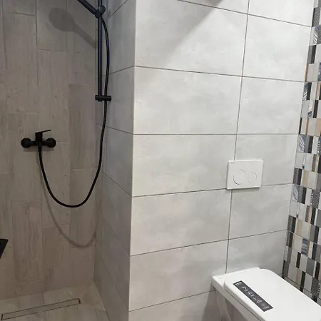 на пантелеймонівській Apartman Odessza